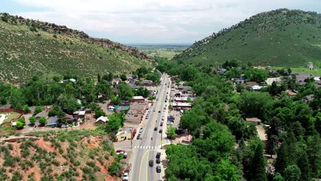 A-descending-drone-shot-over-Morrison-CO