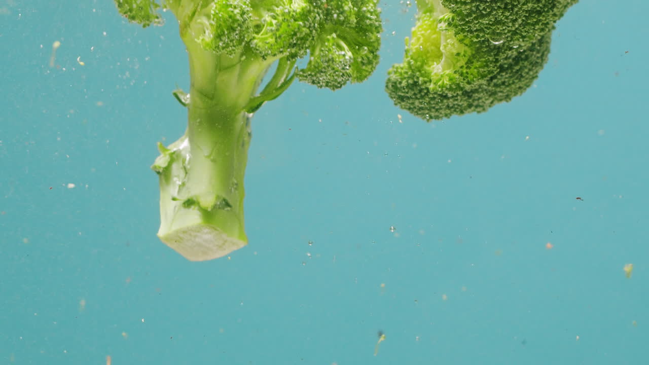 Broccoli Underwater