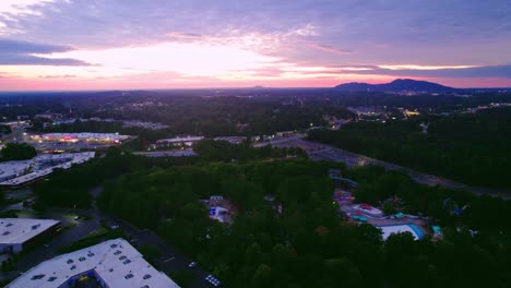 Kennesaw-Mountain-Summit,-Marietta,-Georgia,-USA_Backward-drone-shot