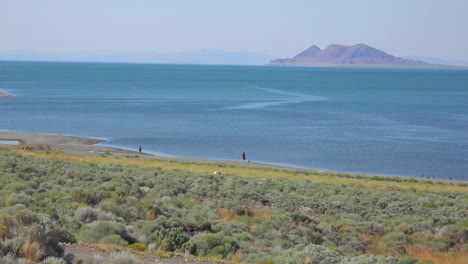 An-establishing-shot-of-Pyramid-Lake-Nevada