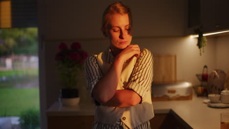 Sad-Lonely-Woman-Pensive-Portrait-Shot