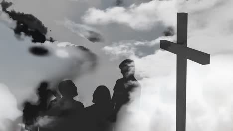 Animation-Der-Silhouette-Eines-Christlichen-Kreuzes-Und-Einer-Familie-über-Weißen-Wolken