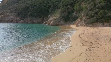 Tossa-De-Mar-Hermoso-Pueblo-Costero-De-Pescadores-En-Girona-España-Europa-Playas-Paradisíacas-Agua-Azul-Turquesa