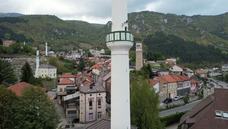 Mosque&#039;s Minaret in City