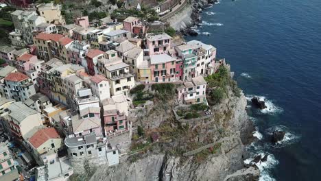 manarola. rocky seashore. cinca terre. italy