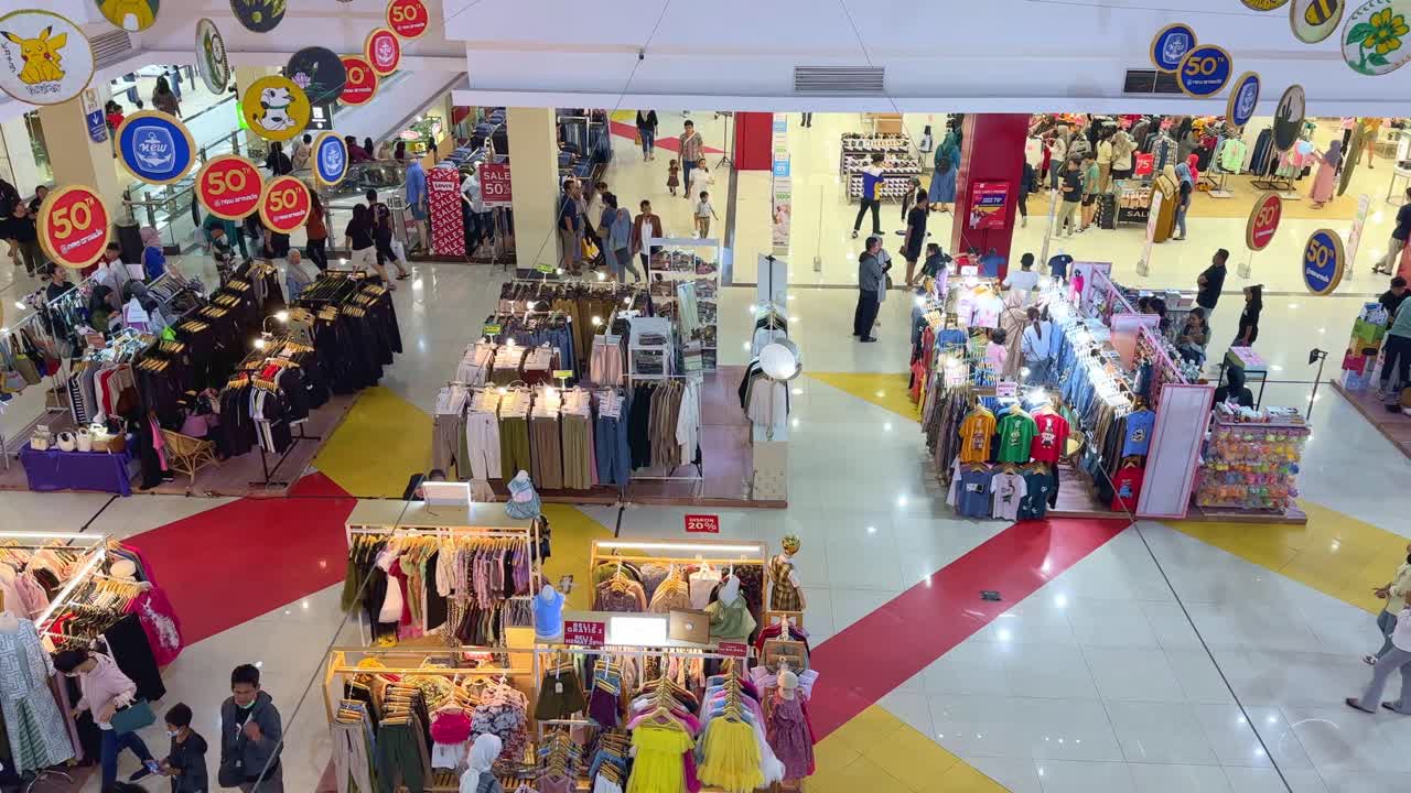 Seller stall in the mall. Sellers and buyers in shopping centers.