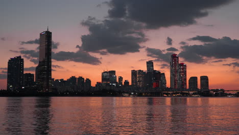 yeouido business district at sunset yeongdeungpo-gu, seoul, south korea