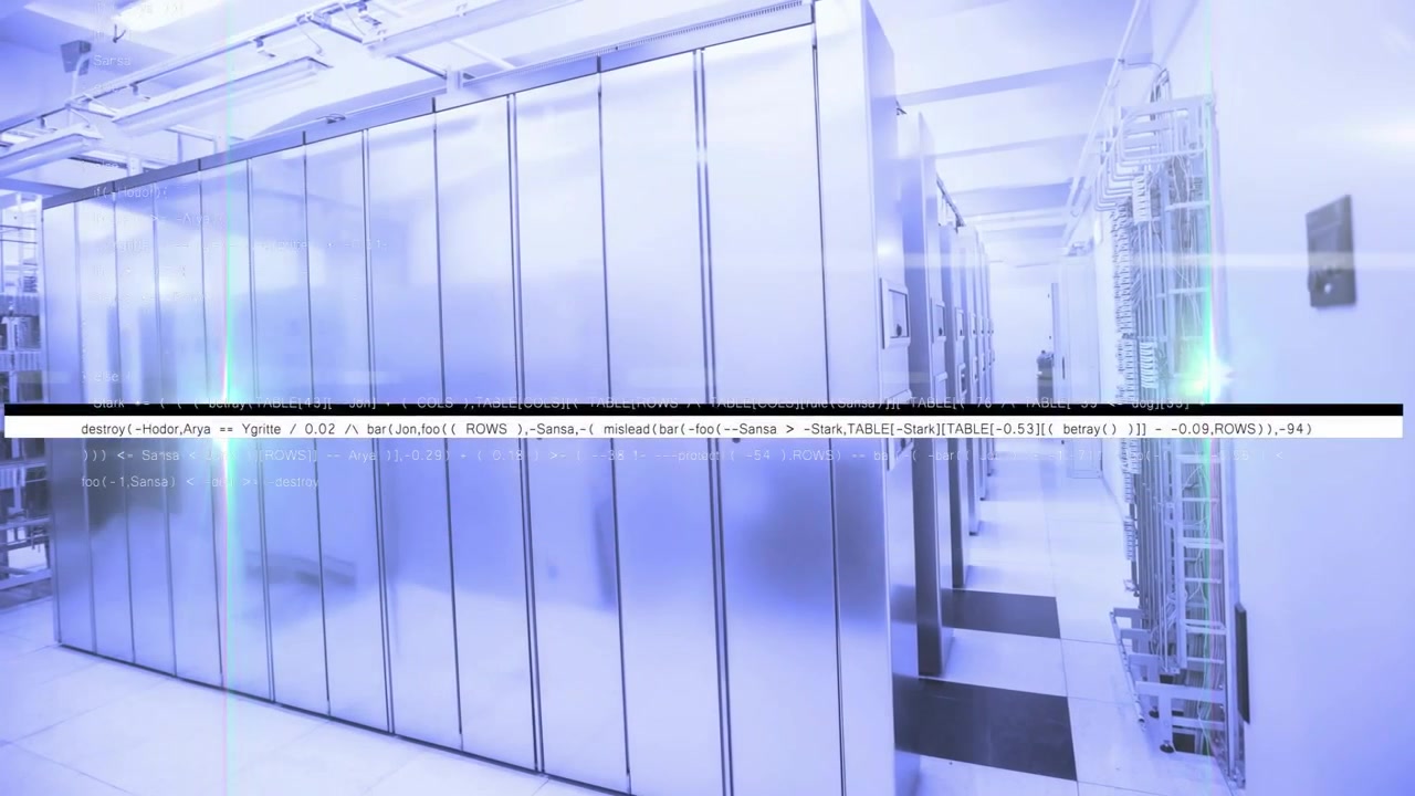 Sovrapposizione che appare e scorre verso il basso, mostrando i log in un data center, con bagliori ciano pulsanti sugli armadietti.