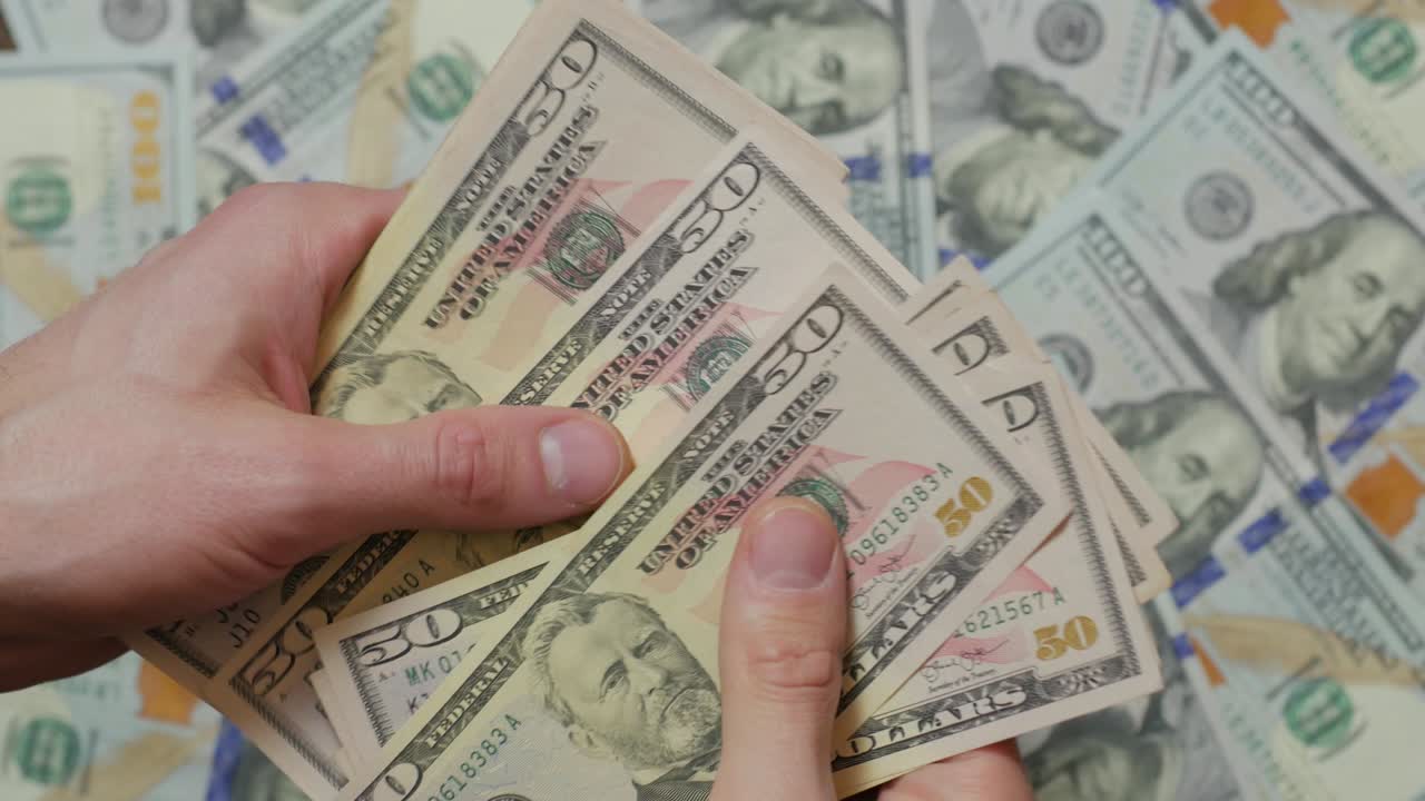 cuenta de la pila de dólares