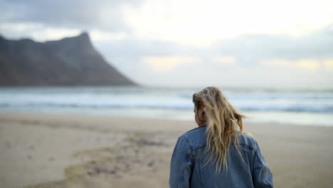 Der-Strand-Ist-Mein-Glücklicher-Ort