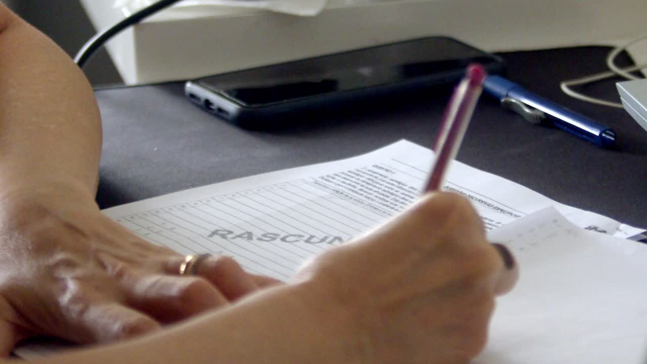 Draft unfolds in every line, rough around the edges but it will be fine