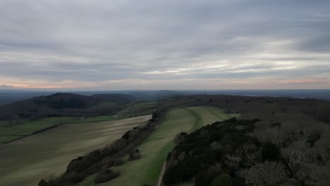 surrey desde arriba: pan de crepúsculo a través de la esquina de newlands