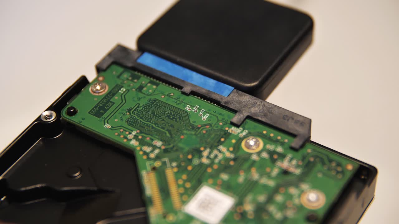 la instalación de un disco duro