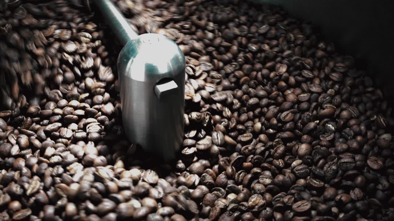 Roasting process of the coffee beans