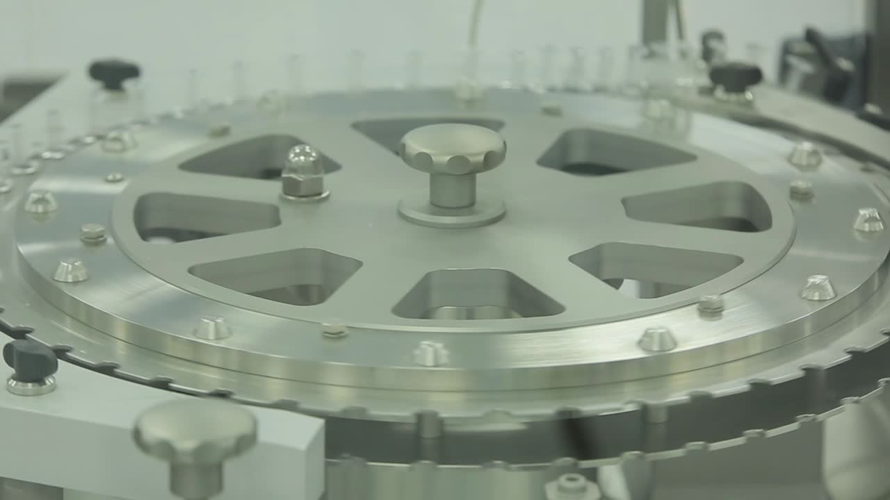 equipos de fabricación automatizados en la industria farmacéutica