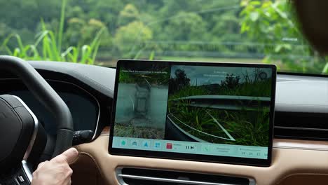 electric car touch screen, High-end electric car brand Seres 5