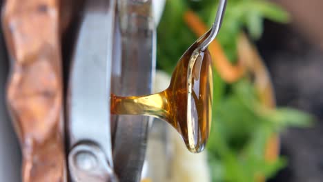preparing a salad or sandwich with sauce