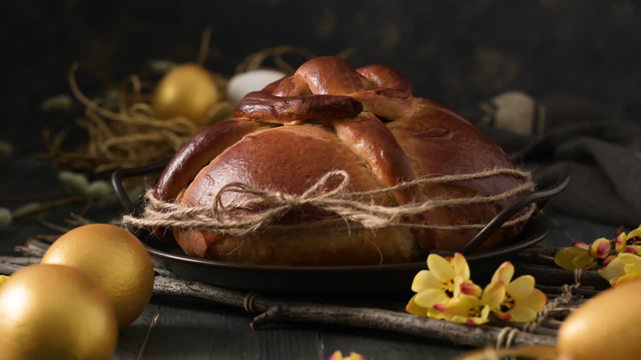 이스터 폴라와 달