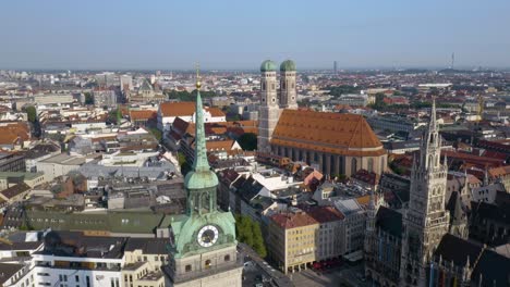 distrito de altstadt de munich - toma aérea alta. ascendente